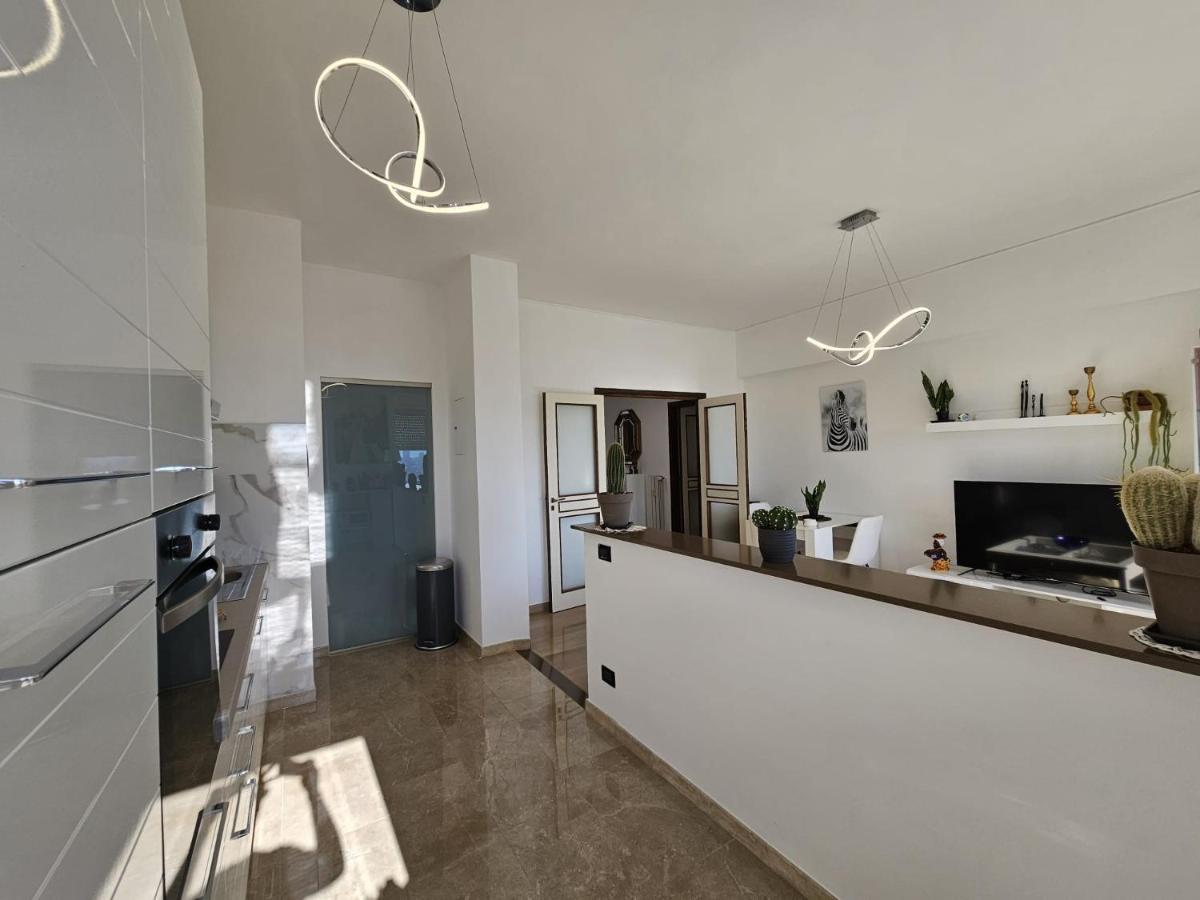 La Finestra Sul Porto Apartment Genoa Bagian luar foto