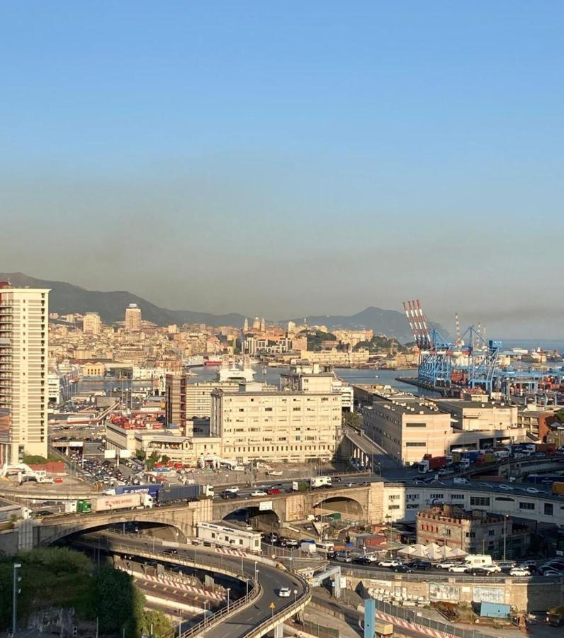 La Finestra Sul Porto Apartment Genoa Bagian luar foto