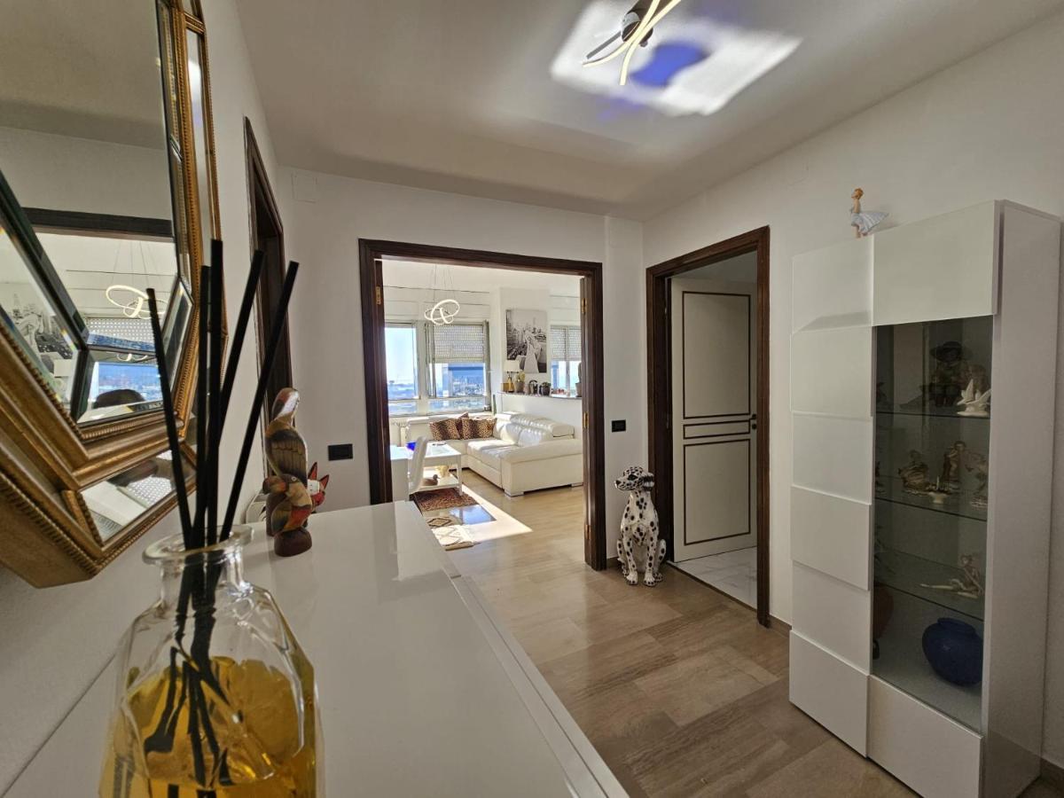 La Finestra Sul Porto Apartment Genoa Bagian luar foto