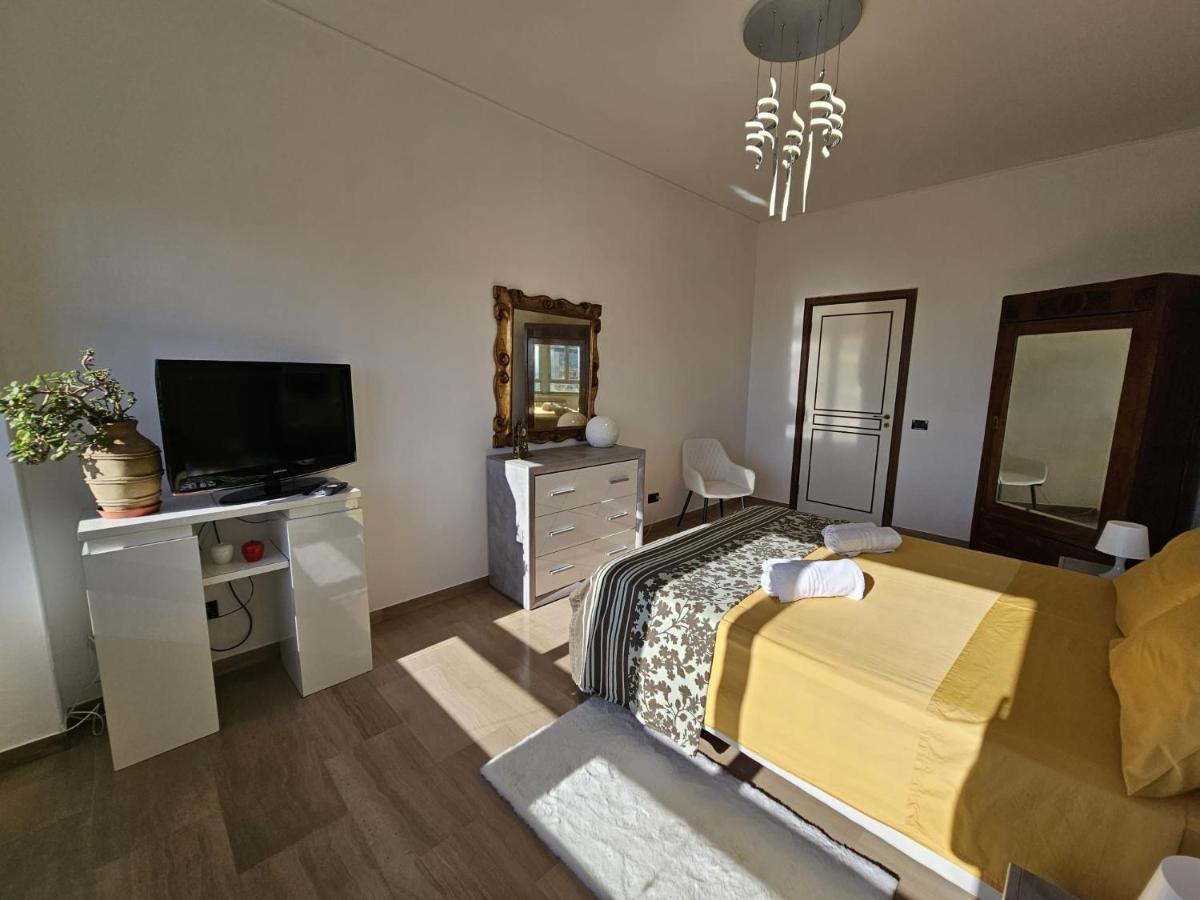 La Finestra Sul Porto Apartment Genoa Bagian luar foto