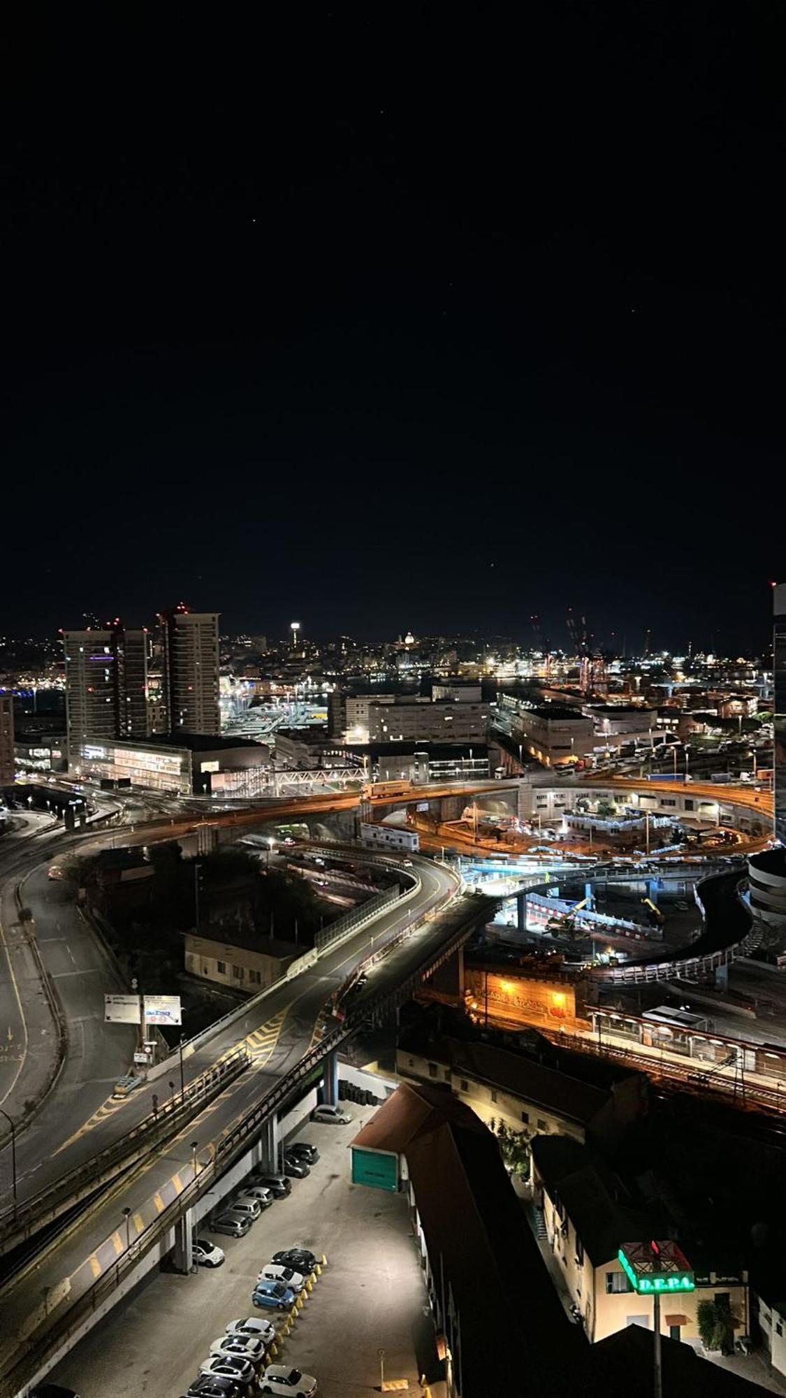 La Finestra Sul Porto Apartment Genoa Bagian luar foto