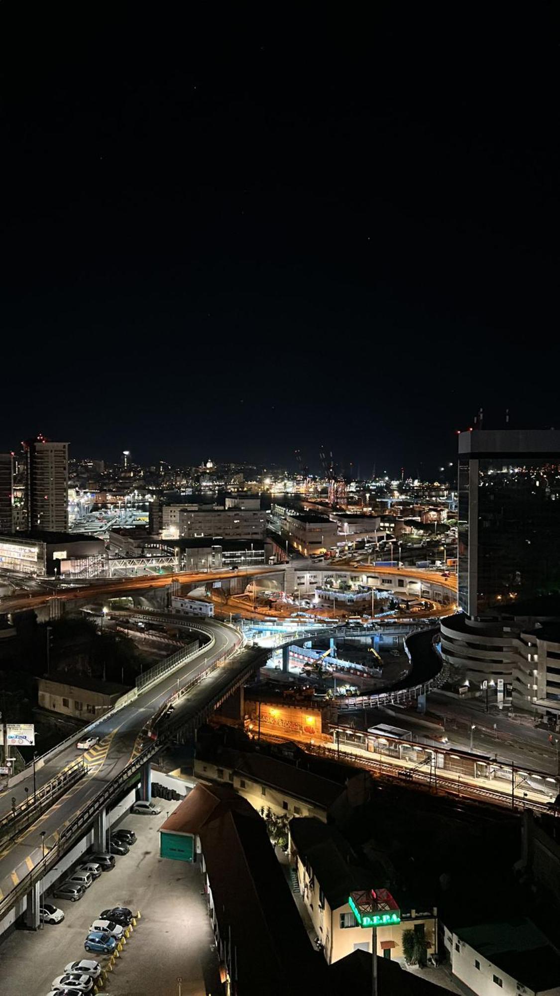 La Finestra Sul Porto Apartment Genoa Bagian luar foto